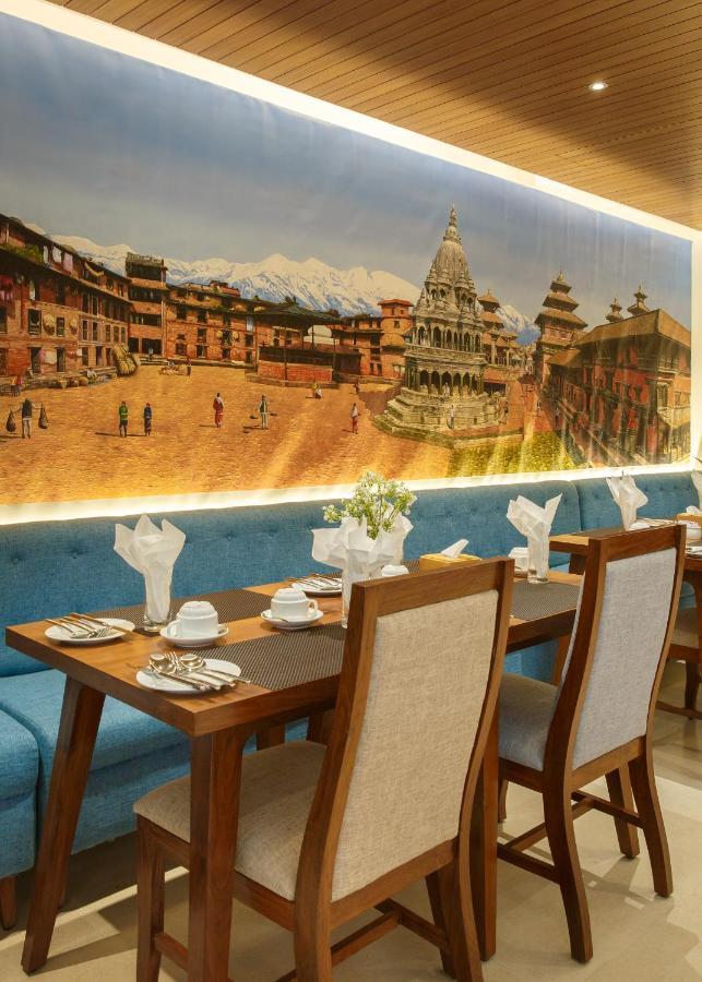 Hotel Thrive, A Tropical Courtyard Kathmandu Esterno foto