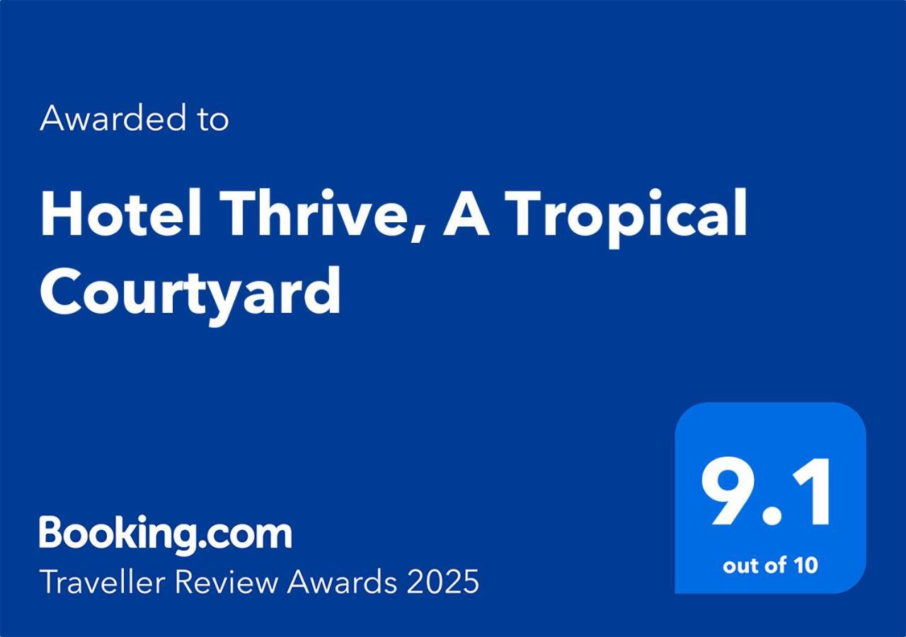 Hotel Thrive, A Tropical Courtyard Kathmandu Esterno foto